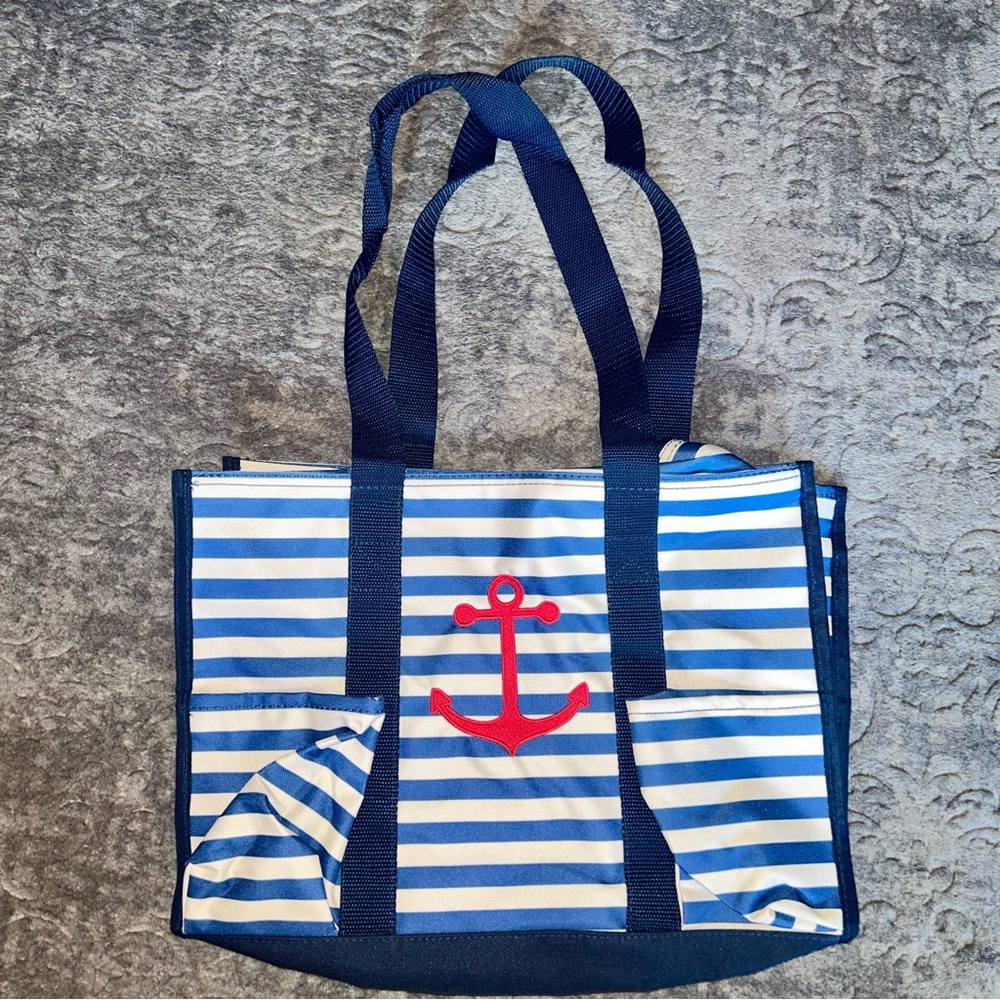 Thirty-One Zip-Top Utility Tote